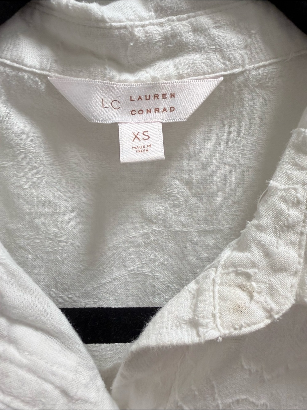 LC Lauren Conrad White Textured Button Front Top - Picture 5 of 7
